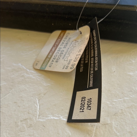 #1417+ Elegant Black Horse Sculpture - Picture 4 of 8